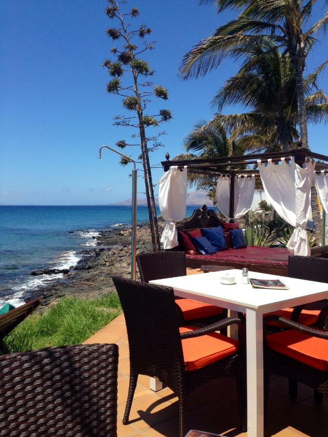 شقة Aguazul - A Pie De Piscina Y Vistas Al Mar بويرتو ذيل كارمين المظهر الخارجي الصورة